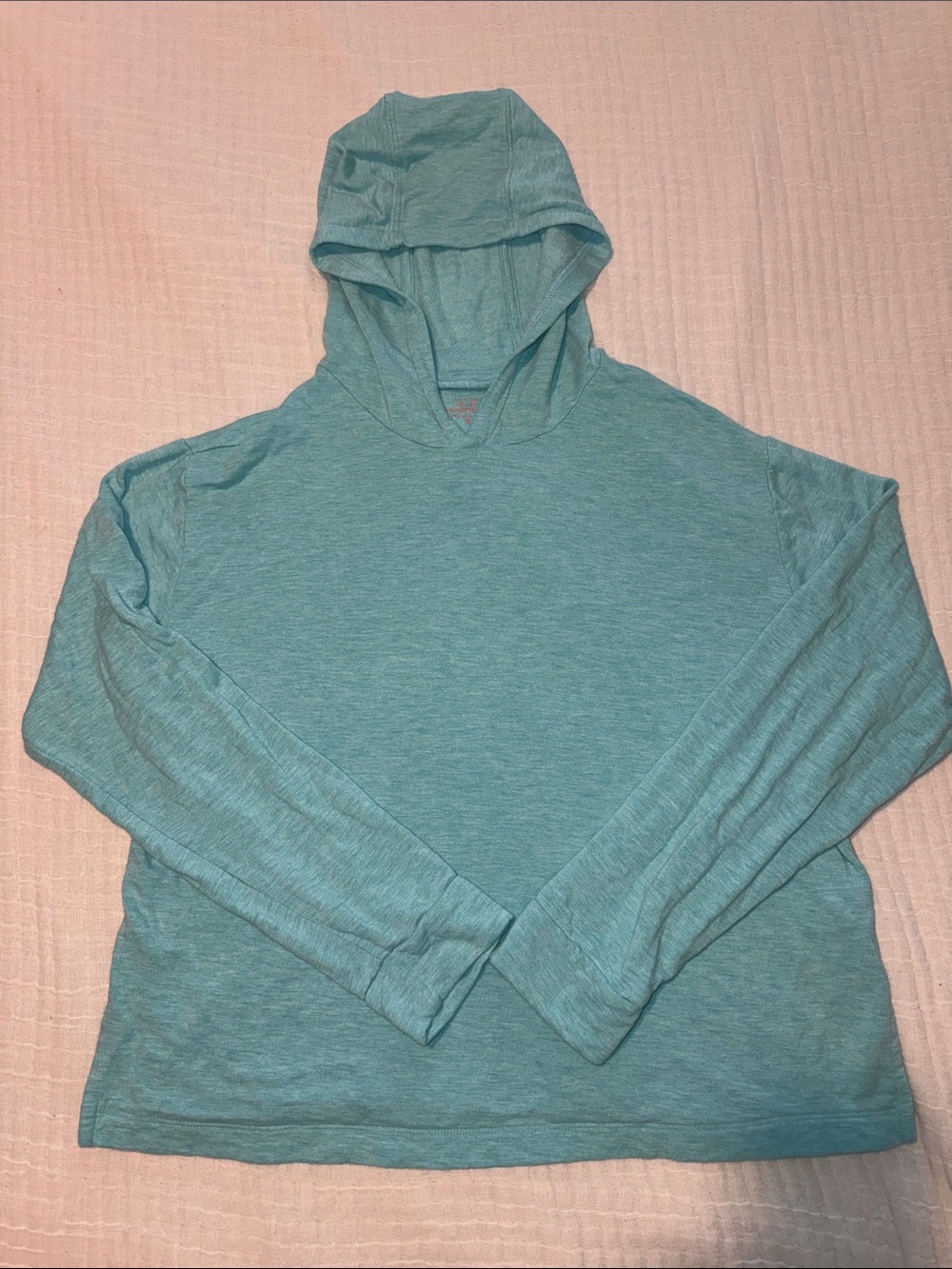 Girl’s Vineyard Vines dreamcloth hoodie